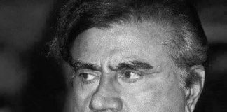 Famed celebrity Tariq Aziz passed away in Lahore at the age of 84.