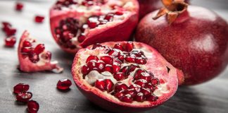 Pomegranate is everyone’s favorite fruit because of its healthy advantages & great taste.