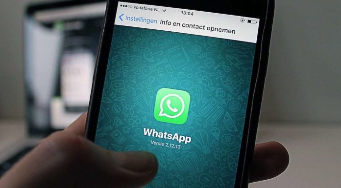 In iPhone and Android Phones WhatsApp will Stop Working By 2021.