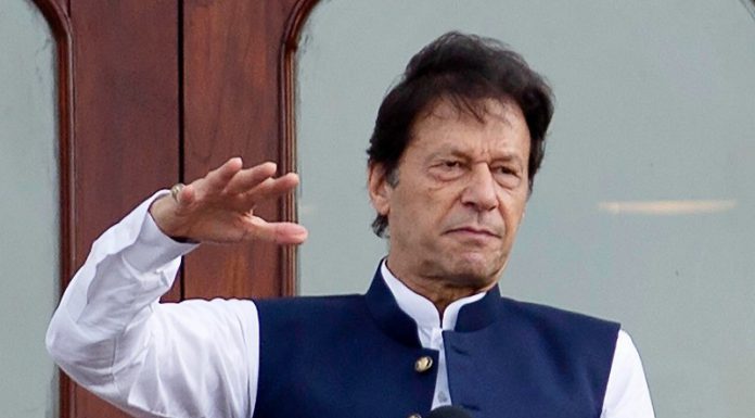 Imran Khan offended by Pakistani Diplomats in the United Arab Emirates