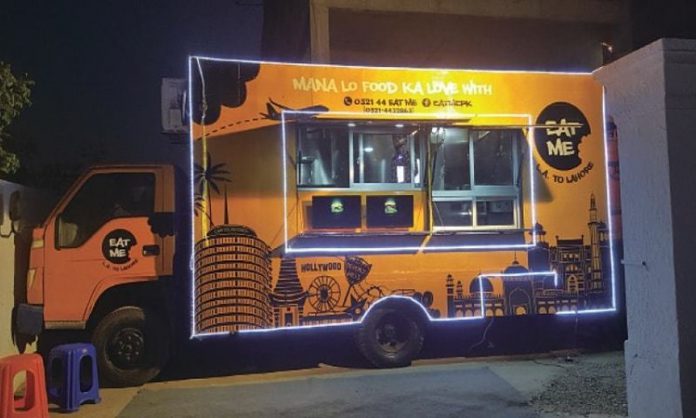 6 Superb Food Trucks in Karachi That Are Worth Stopping By