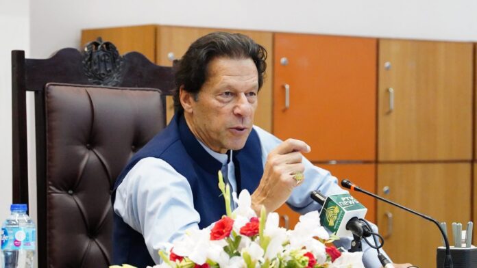 PM Khan directs to resolve Tourism-Related issues on a priority.