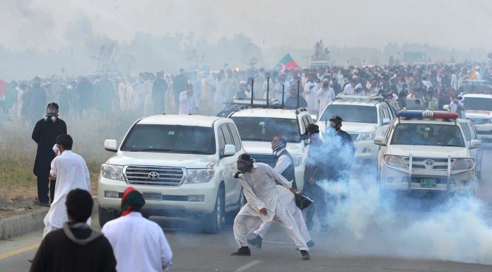 PTI Long March: PTI activists set fire to trees and vehicles in Islamabad.