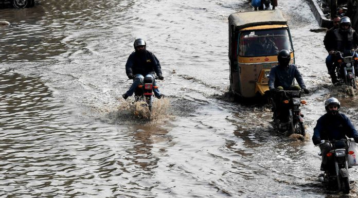Friday Relief: Karachi Offices to Shut Early Amid Rain Emergency, Announces CM.